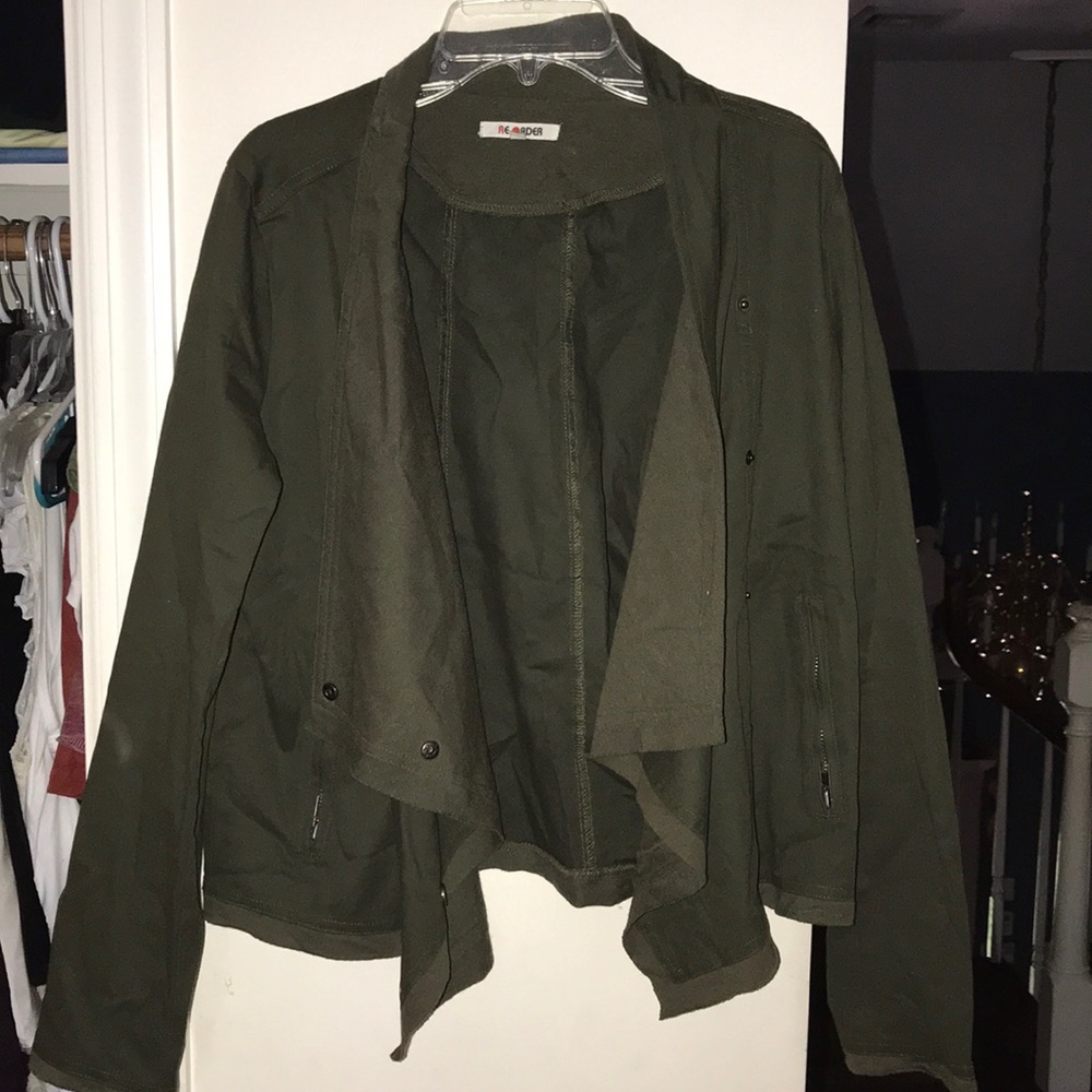 Army green light weight jacket